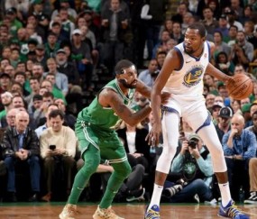  贾巴尔发球上网战术奏效，轻取胜利晋级次轮