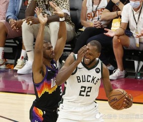  杜兰特关键球定乾坤，太阳险胜雄鹿队