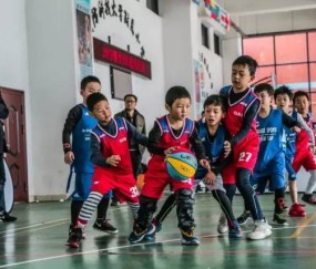  电竞公益赛温暖开启，爱心传递彰显体育精神  