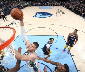  青年军异军突起称霸电竞赛场