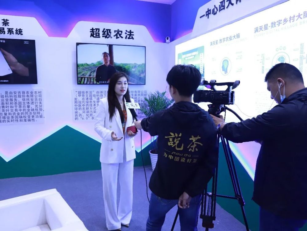  电竞数据分析应用，科学训练提升团队竞技水平