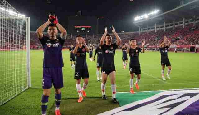  利物浦客场绝杀延续不败神话