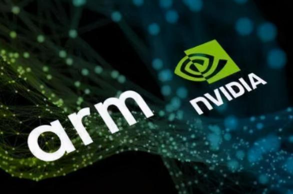  跨国组合默契十足，内外连线撕裂防线