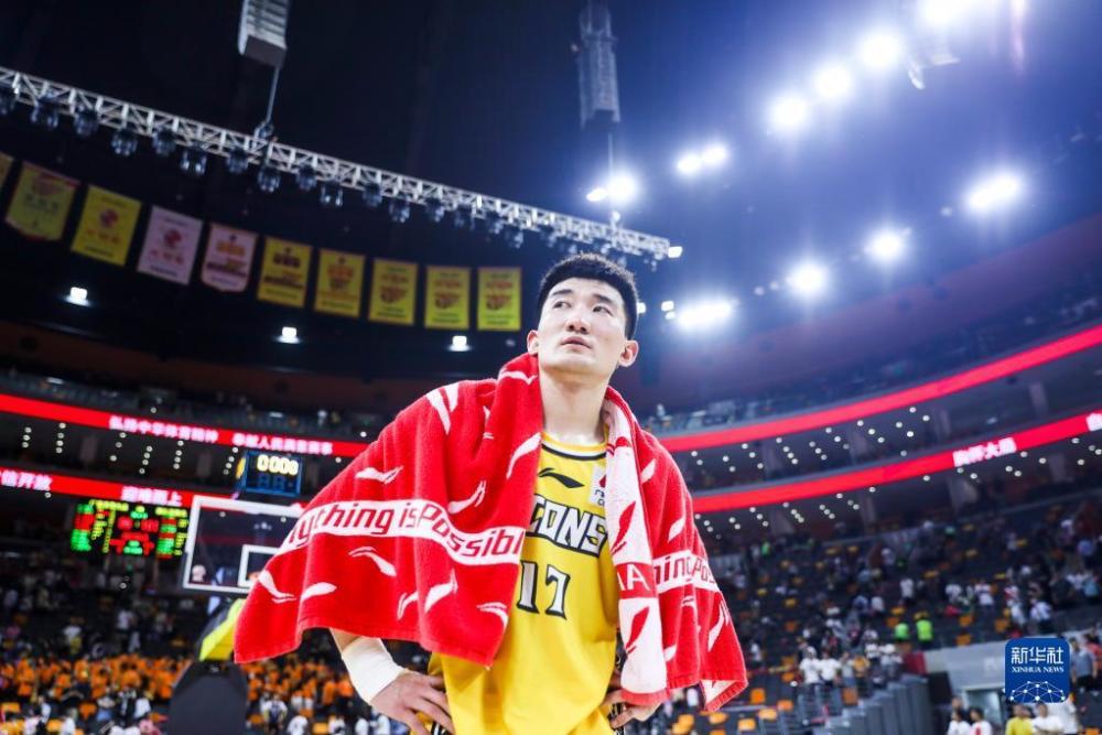  CBA季后赛首轮，广东大胜浙江晋级